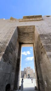 Ancient Egypt - The Journey. 2025 - 2026 10 Medinet habu temple ramses iii luxor