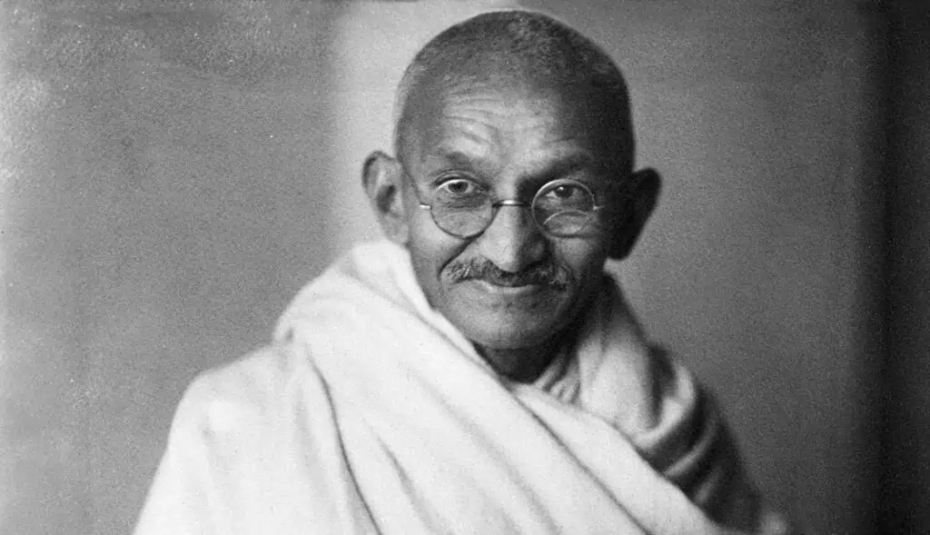 001 mahatma gandhi studio, 1931