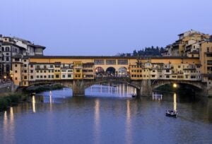 004 ponte vecchio from ponte santa trinita blue hour