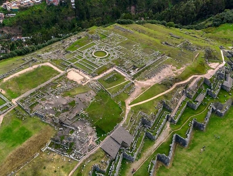 Beneath Cusco: Secrets Of The Inca Underground 🏔️ 1 001 incaliveunderground