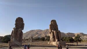 005 amenhothepiiifunerarytemple colossi