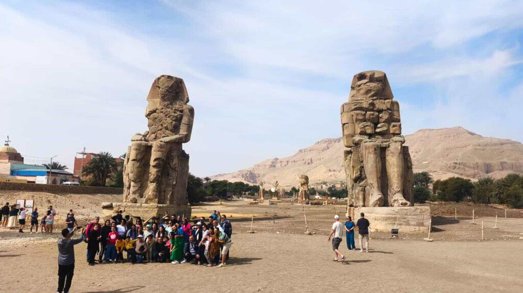 The colossi of memnon front view optimized